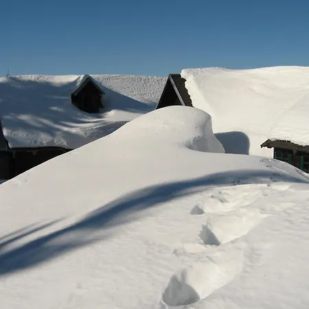 Heidi's Schlummerkiste Am Fuss Der Teichalm